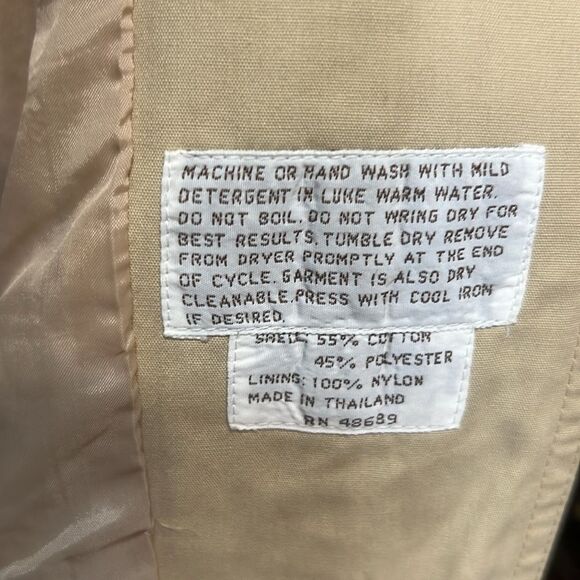 Vintage trench coat - Picture 15 of 16